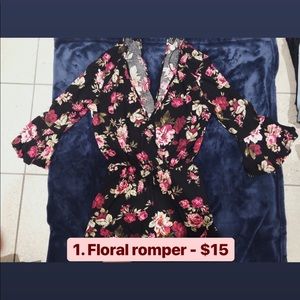 Forever 21 Floral Romper Size M